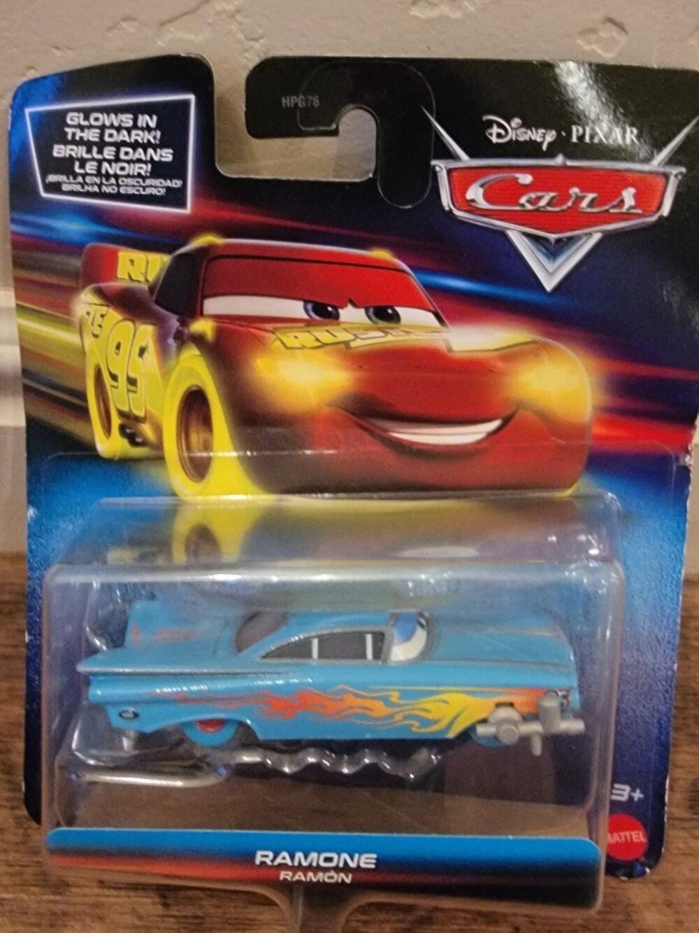 Disney PIXAR Cars Glow Racers Glows in the Dark Ramone Ramone